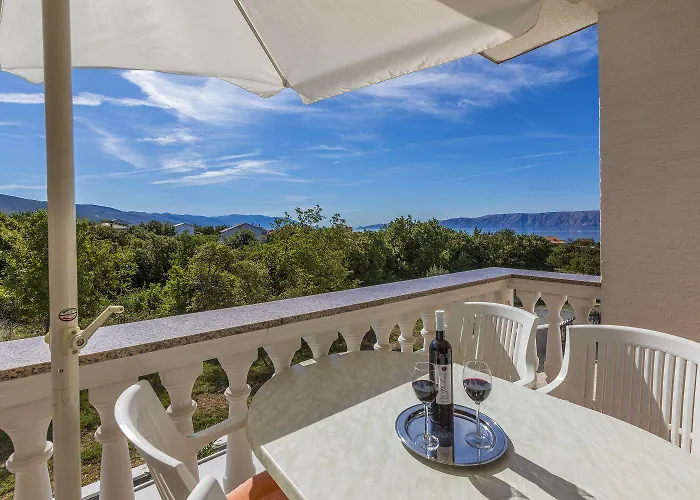 Hundefreundliches Nur 470 Meter Zum Mit Babybett Und Meerblick Appartement Povile