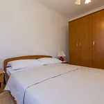 Hundefreundliches Nur 470 Meter Zum Mit Babybett Und Meerblick Apartamento Povile