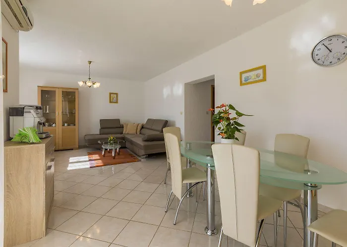 Hundefreundliches Nur 470 Meter Zum Mit Babybett Und Meerblick Apartment