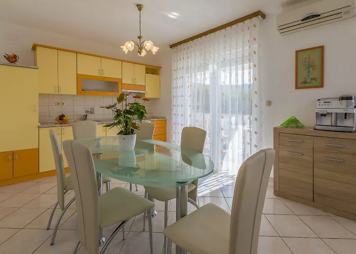 Hundefreundliches Nur 470 Meter Zum Mit Babybett Und Meerblick Apartment